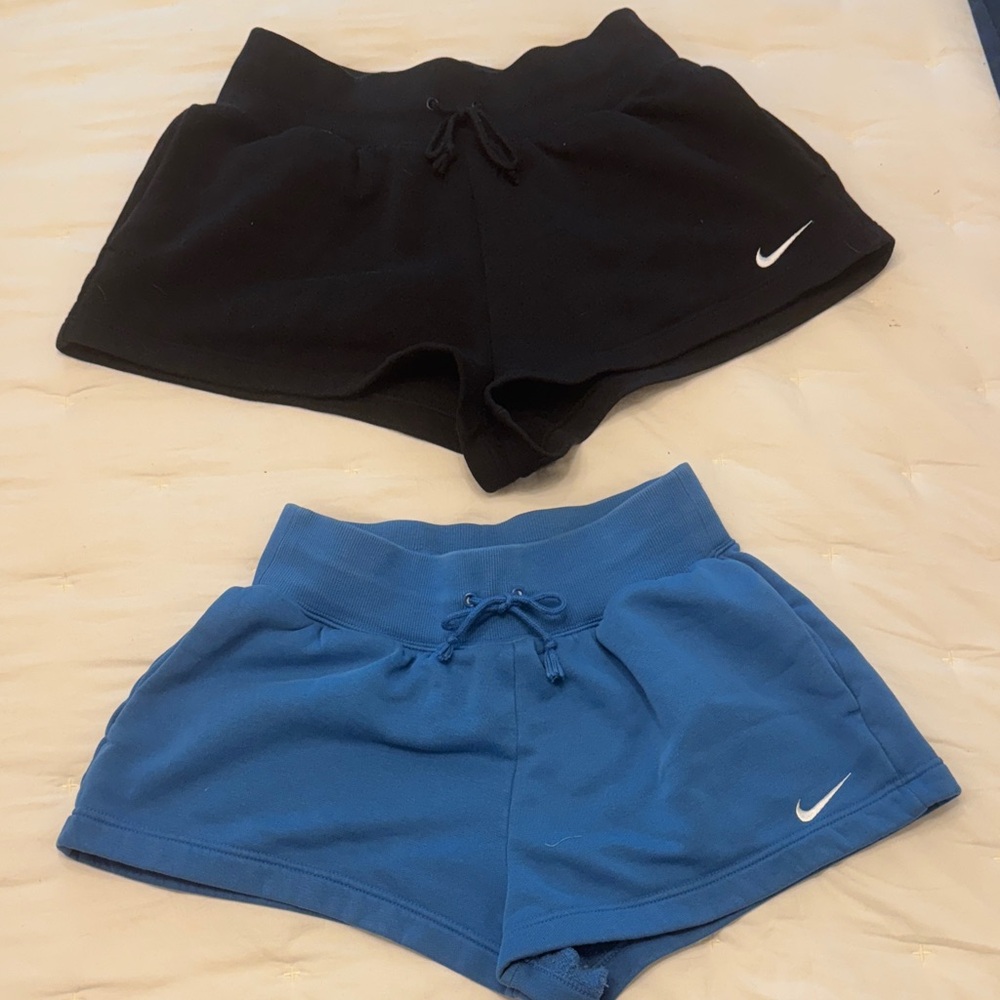 Nike Women’s Phoenix Athletic Shorts — Black & Blue
